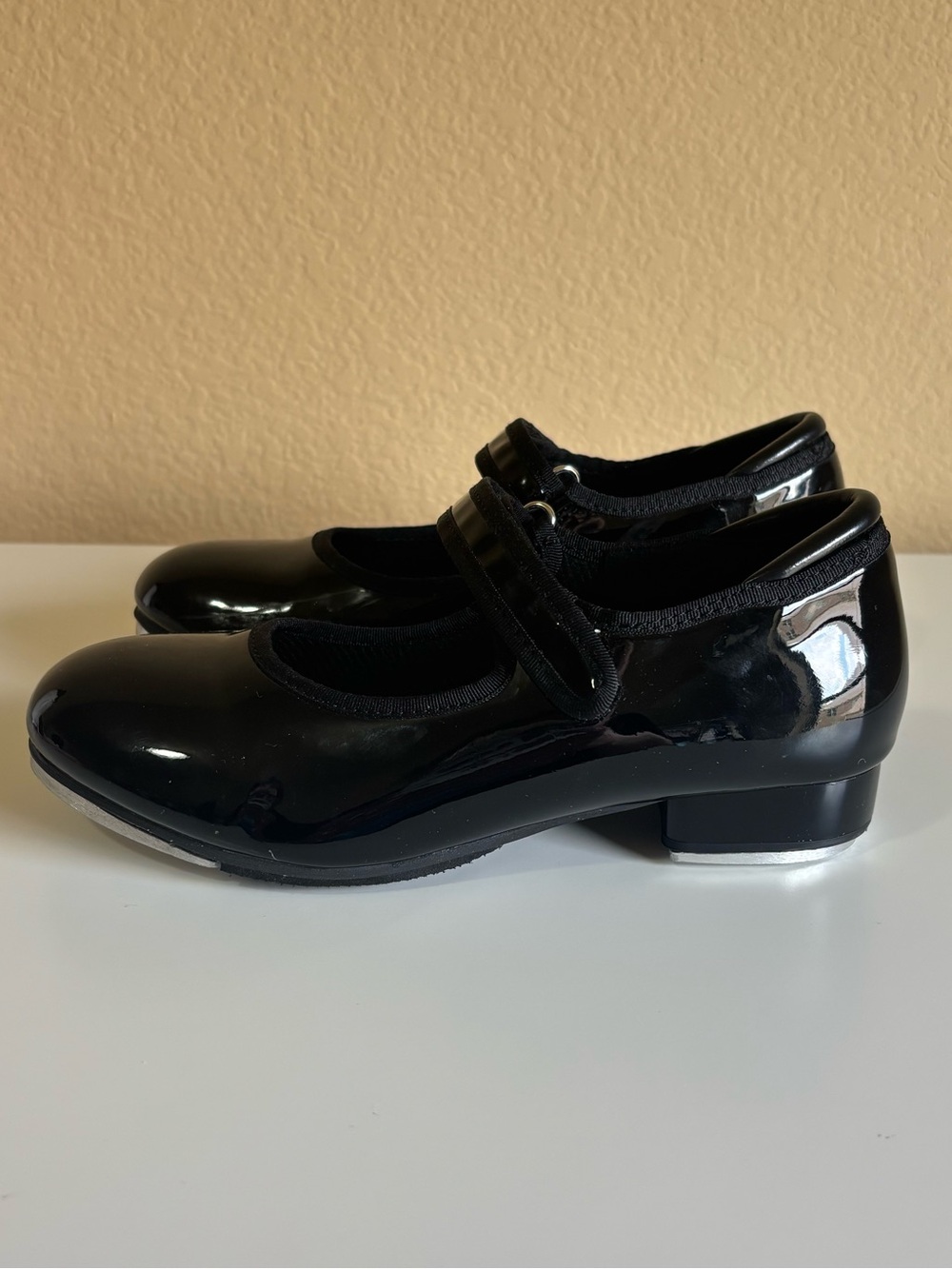 Girls Black Patent Mary Jane Tap Shoes
